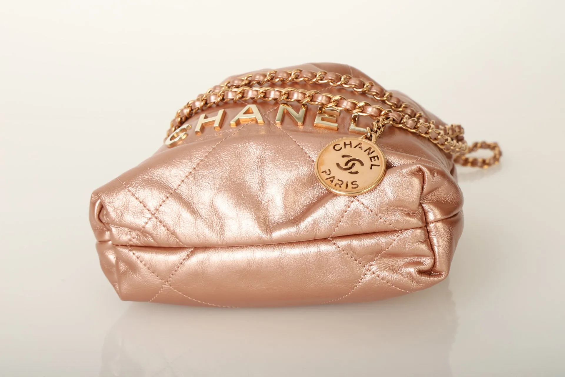 Chanel 2023 Calfskin Rosegold Mini 22