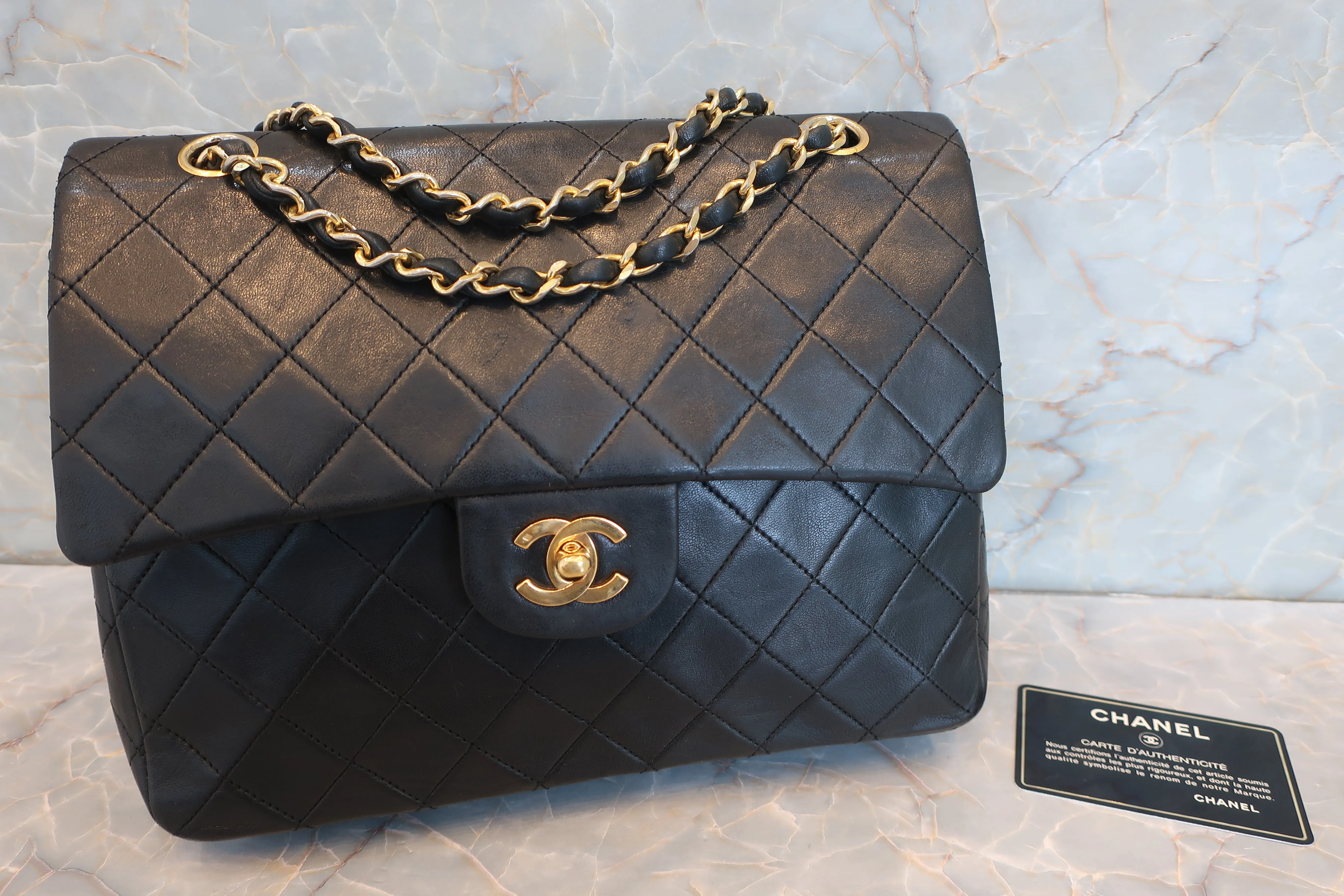 CHANEL/シャネル ダイアナマトラッセチェーンショルダーバッグ ラムスキン ブラック/ゴールド金具 ショルダーバッグ 600060157