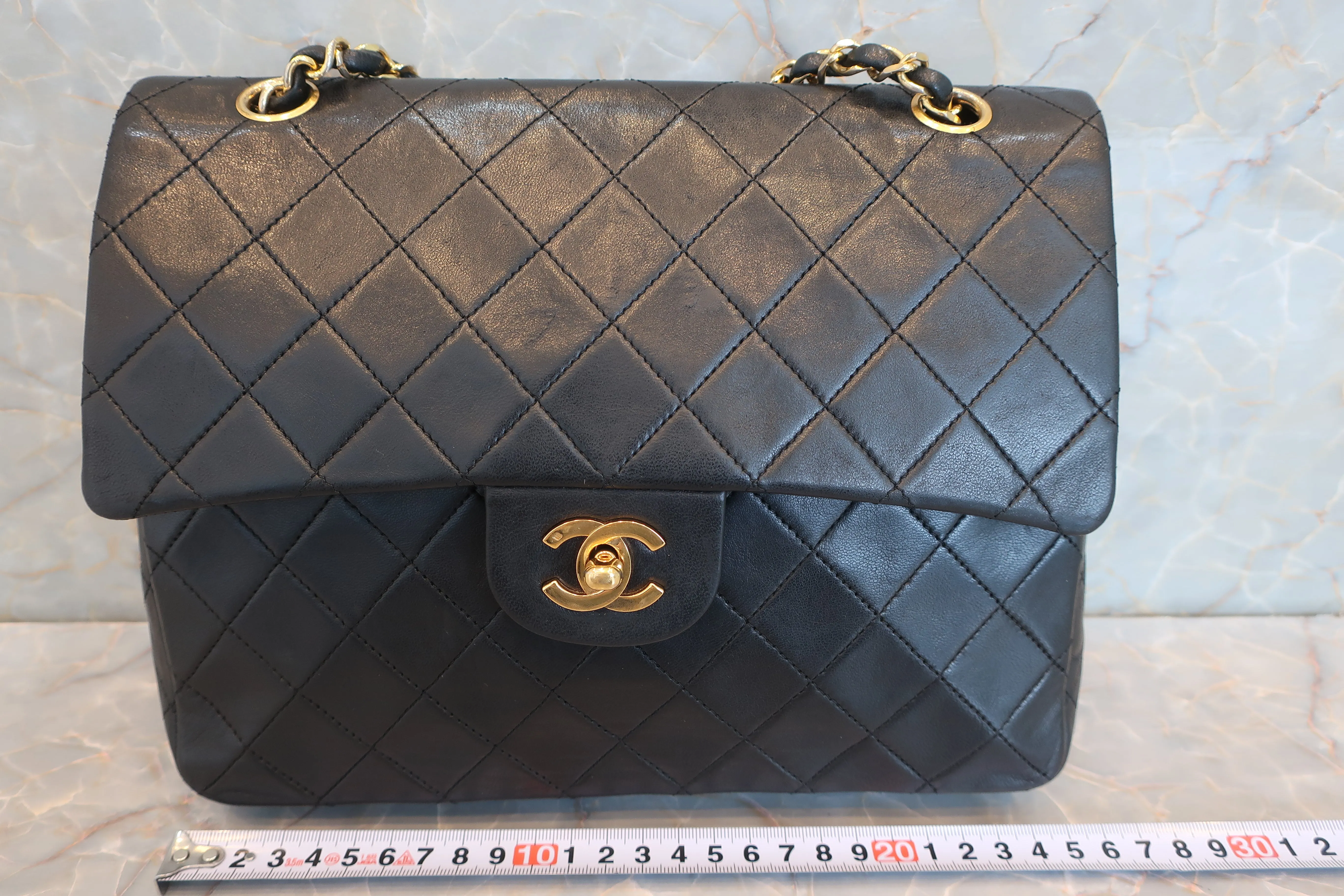 CHANEL/シャネル ダイアナマトラッセチェーンショルダーバッグ ラムスキン ブラック/ゴールド金具 ショルダーバッグ 600060157