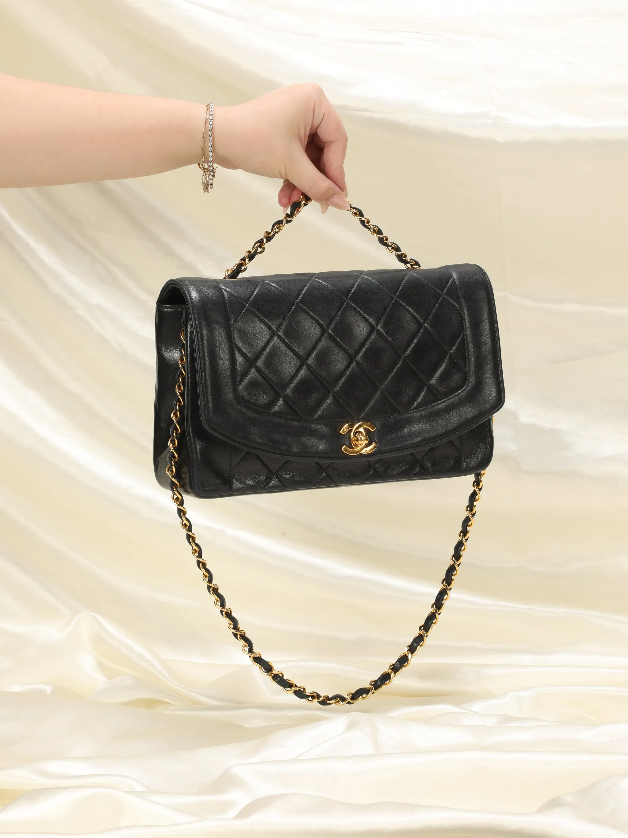 Chanel Diana Medium Flap Bag