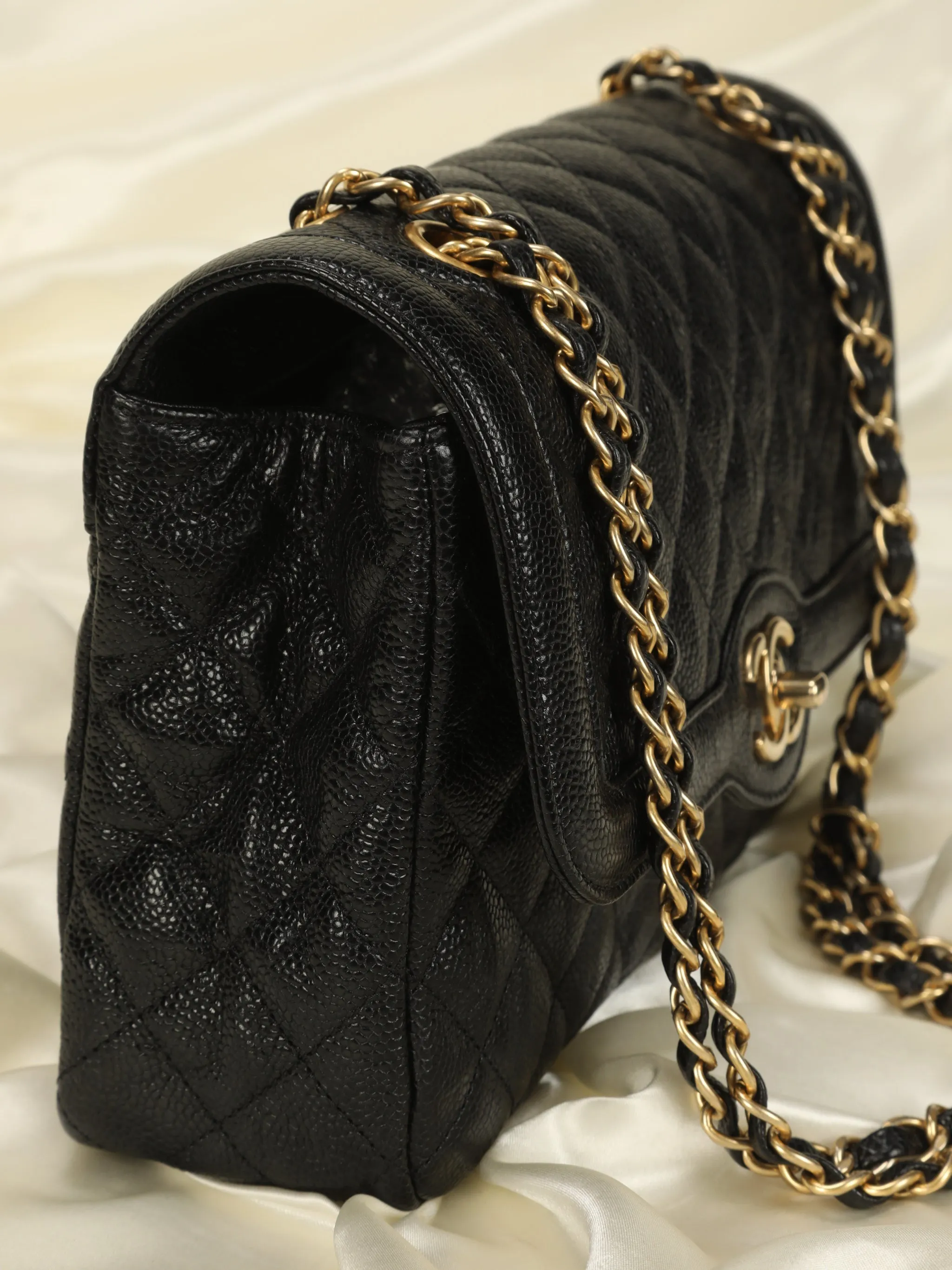 Extremely Rare CL Caviar Medium Paris Flap Bag