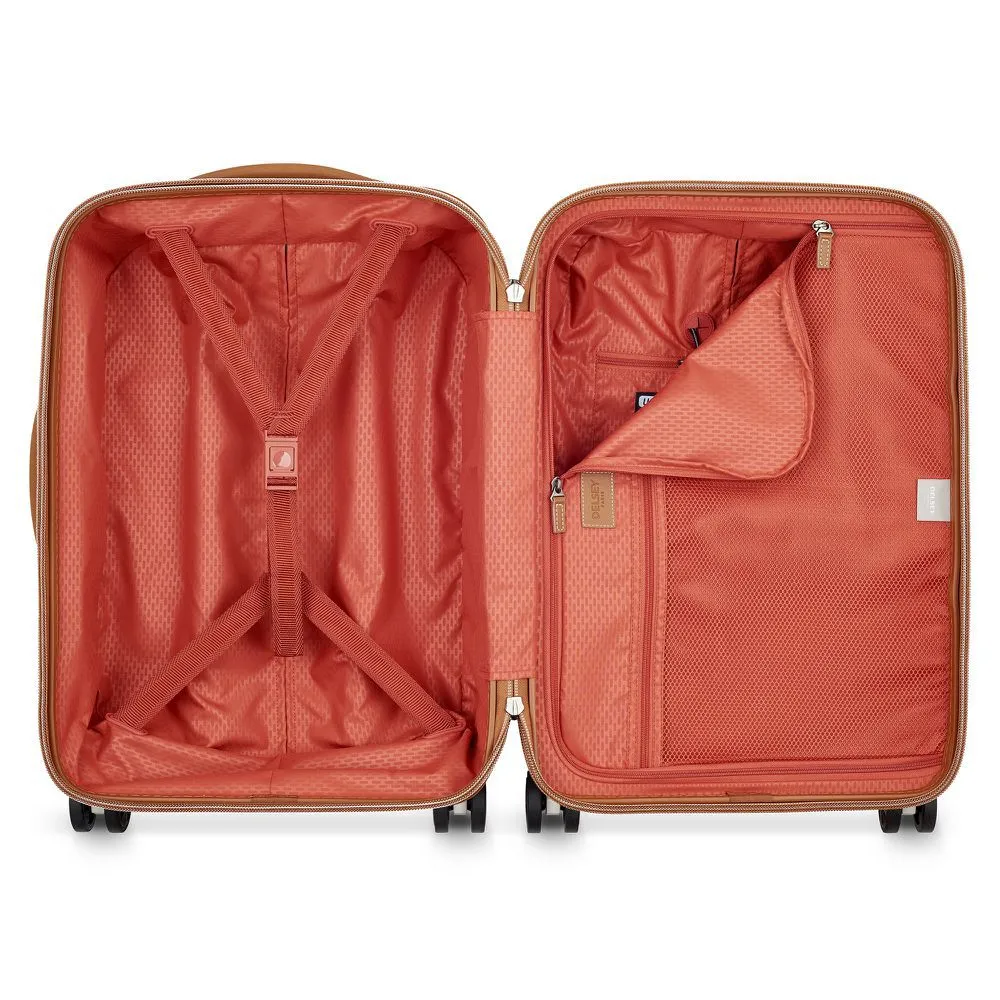 Large Carry On Spinner Upright