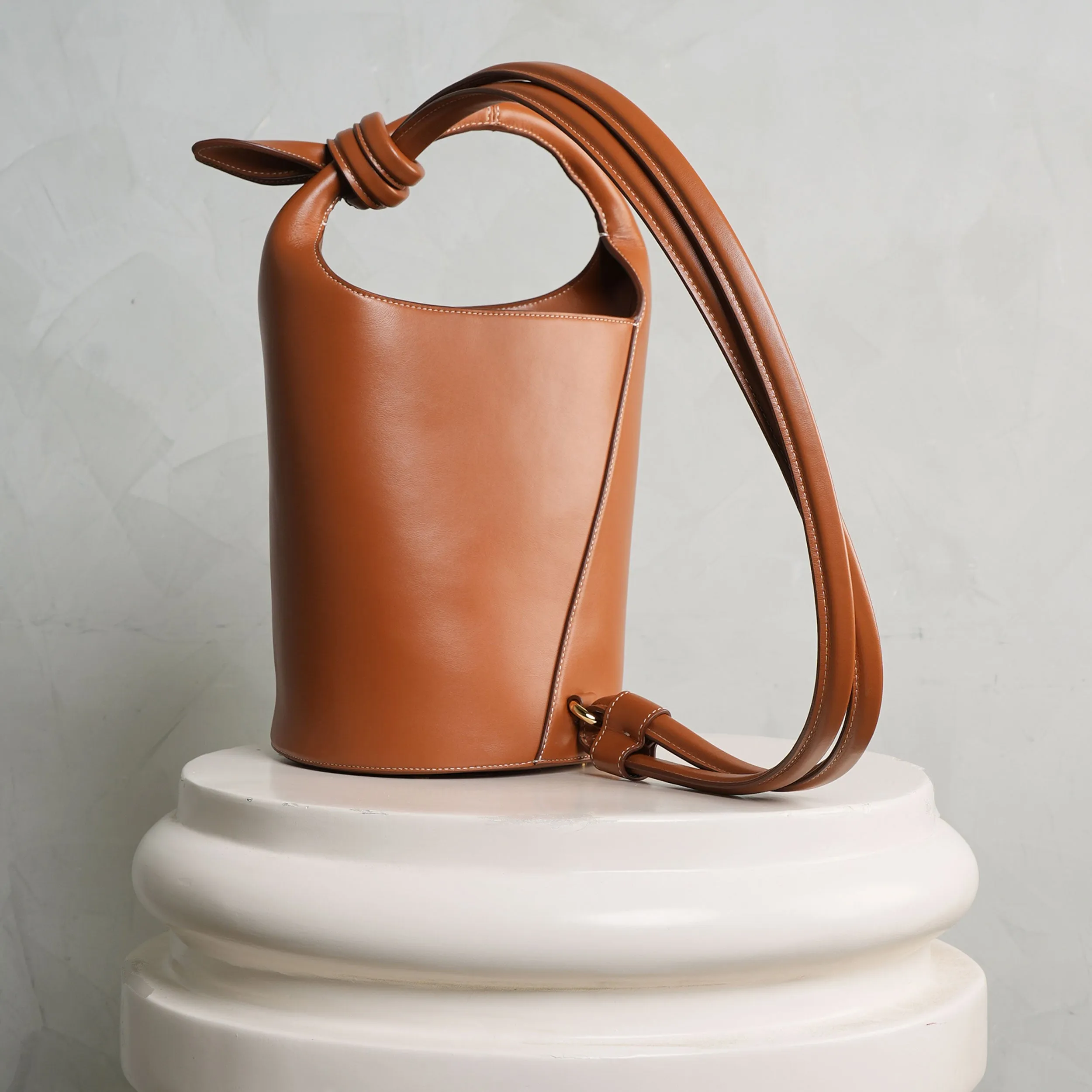 Le Petit Tourni Bucket Bag