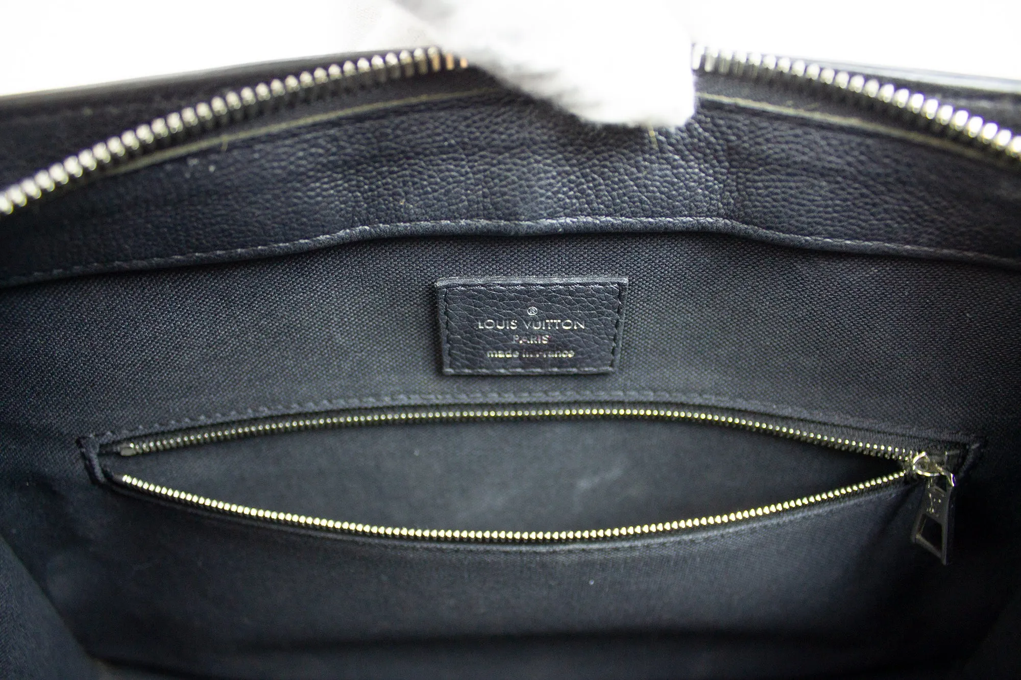 Louis Vuitton Black Veneau Epi Leather Handbag (PREOWNED)