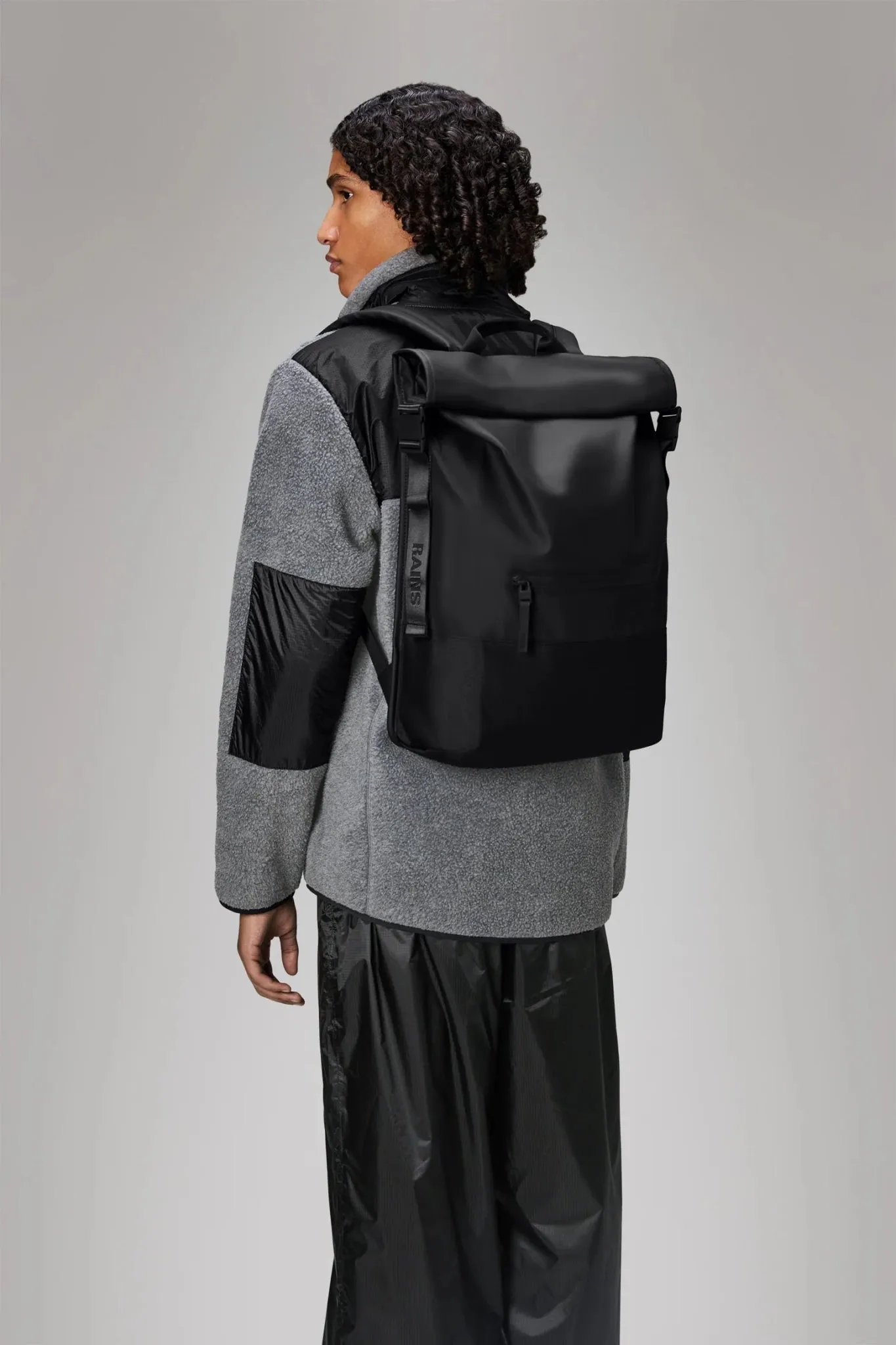 RAINS TRAIL Rolltop Backpack W3